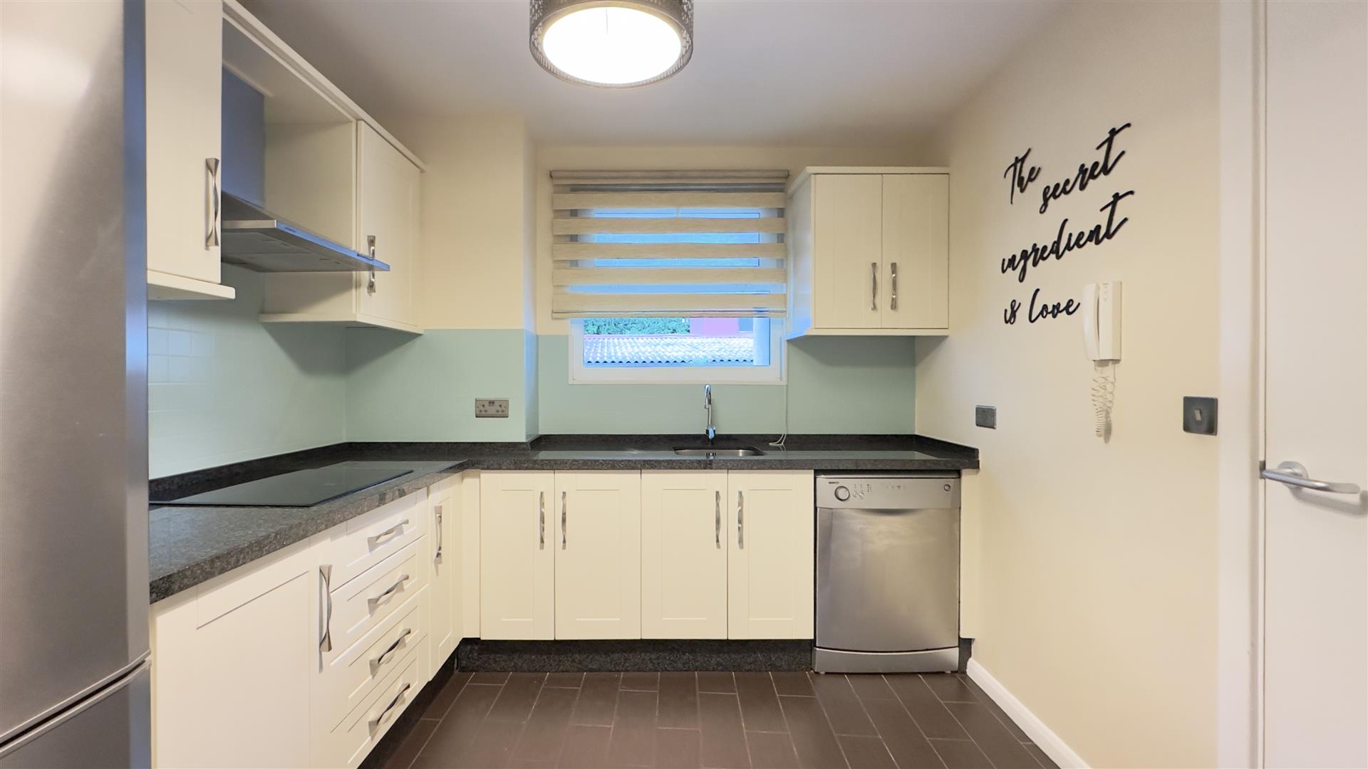 Image of Apartment - 2 Bedrooms - 1 Bathrooms for Sale in Bay View Terraces-Gibraltar, Image 11